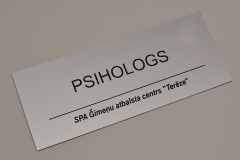 ABS plastikāta informatīvās plāksnītes durvīm.