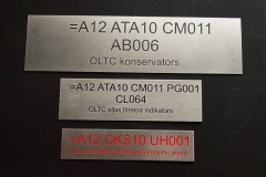 NERŪSĒJOŠĀ TĒRAUDA PLĀKSNES AR GRAVĒTU KKS KODU