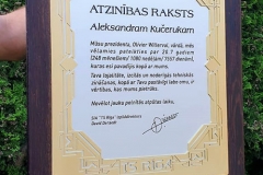 LIELA IZMĒRA ATZINĪBAS RAKSTS KOKA RĀMĪ