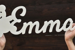 Emma. Dizaina elements ar lācīti - Frēzēti koka burti, krāsoti.