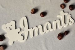 Imants. Dizaina elements ar lācīti - Frēzēti koka burti, krāsoti.