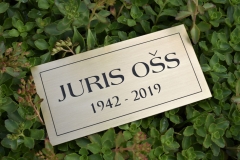 GRAVĒTA MISIŅA PLĀKSNE KAPU PIEMINEKLIM