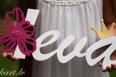 Dekors - koka burti.