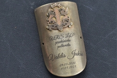 DEKORS KAROGA KĀTAM