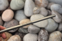 Gravējums uz nerūsējošā tērauda stienīša