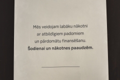 Nerūsējošā tērauda plāksne ar gravējumu