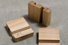 Telefona statīvs ar gravējumu