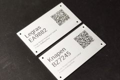 ALUMĪNIJA TEHNISKO DATU PLĀKSNE AR QR KODU