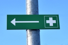 Gravētas ABS plastikāta informatīvās plāksnes.
